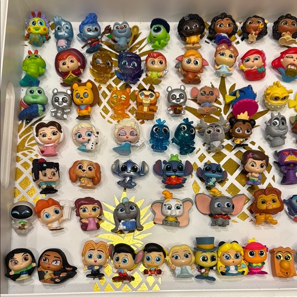 Disney Doorables Assorted Characters-will sell individually for cheap! - Picture 2 of 4